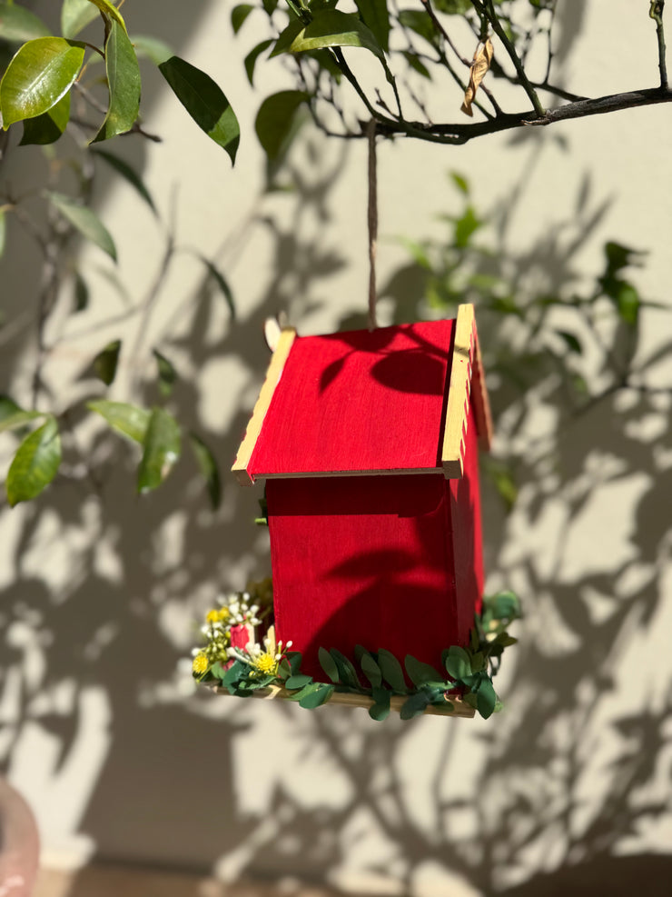 Nido per uccelli handmade