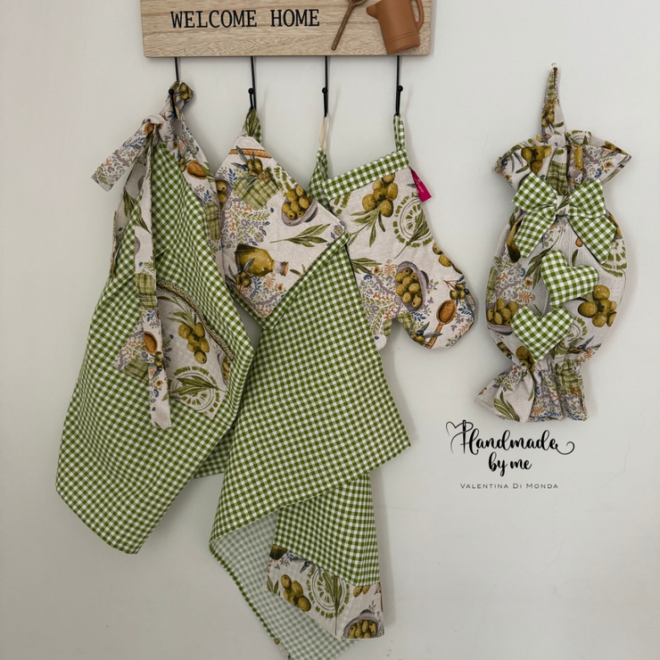 Set cucito per la cucina stampa olive