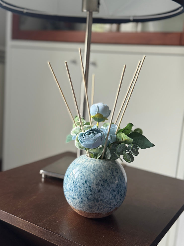 Profumatore per ambienti decorato con fiori artificiali di ottima qualità