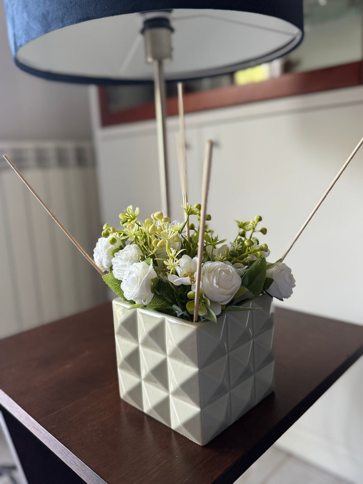 Profuma ambiente con fiori artificiali