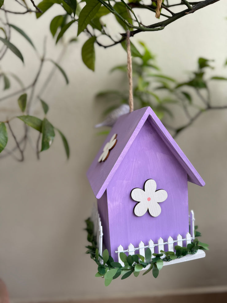 Nido di uccelli handmade