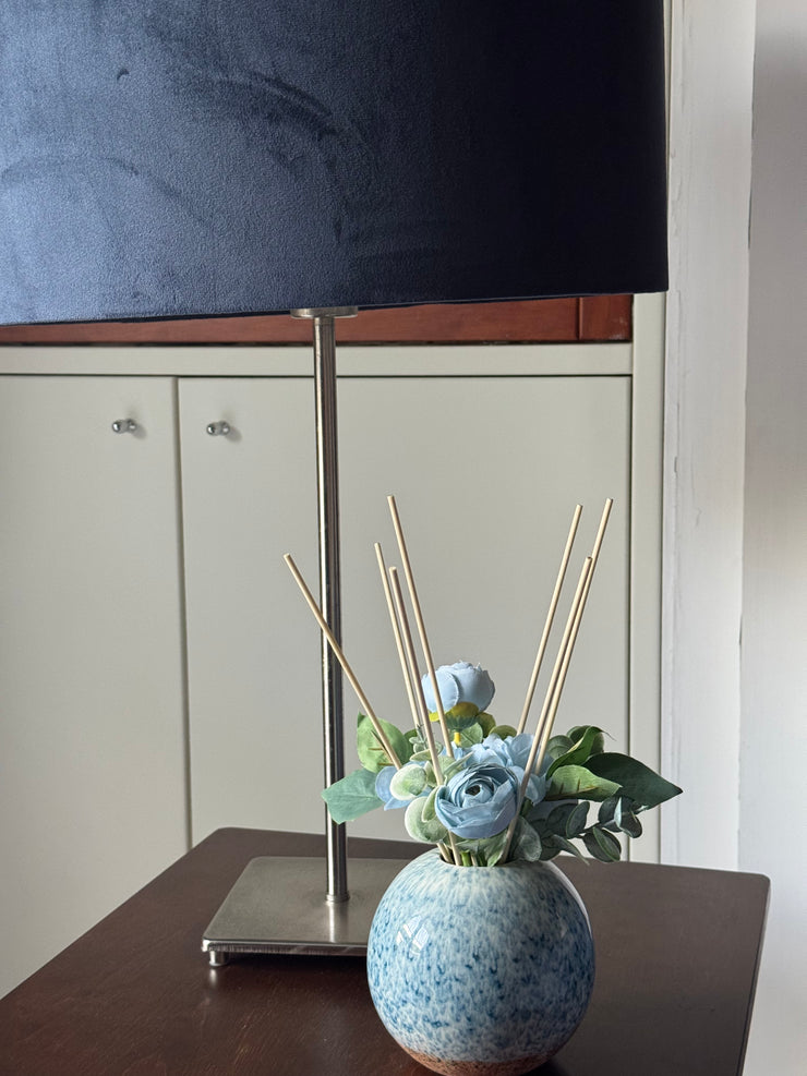 Profumatore per ambienti decorato con fiori artificiali di ottima qualità