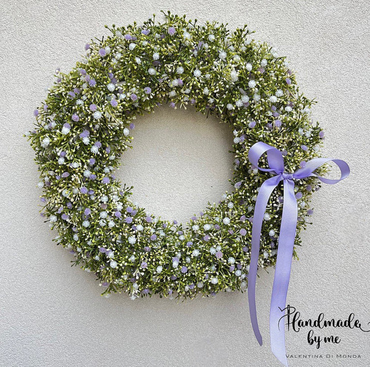 Wreath full of gypsophilia