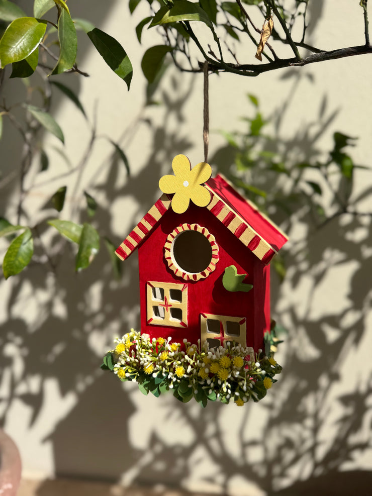 Nido per uccelli handmade