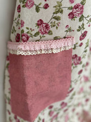 Set cucito per la cucina color rosa