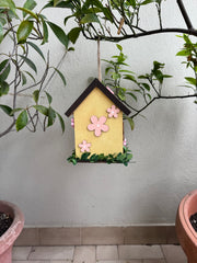 Nido per uccelli handmade