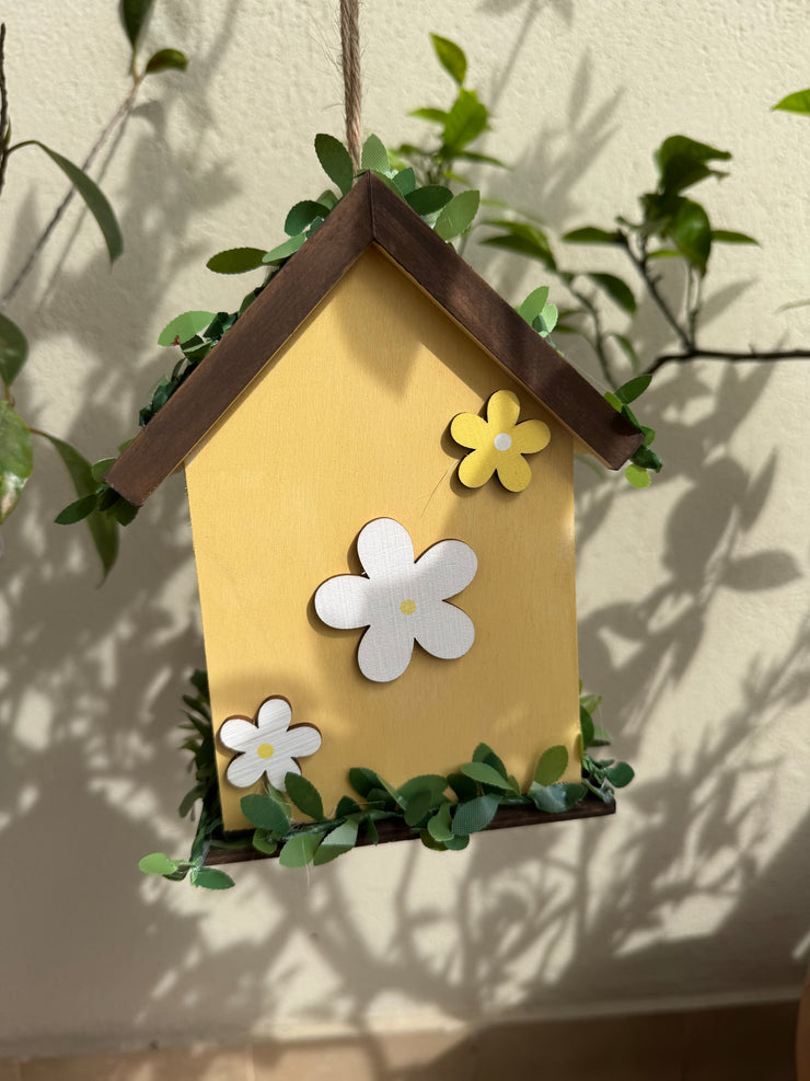 Nido per uccelli handmade