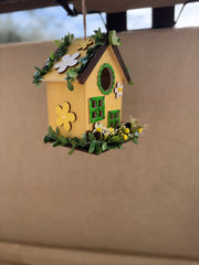 Nido per uccelli handmade