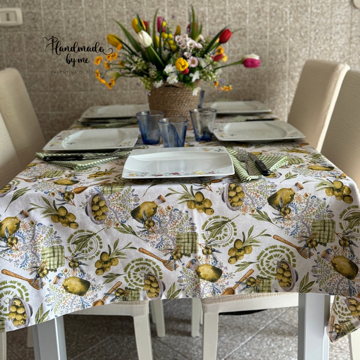 Set cucito per la cucina stampa olive
