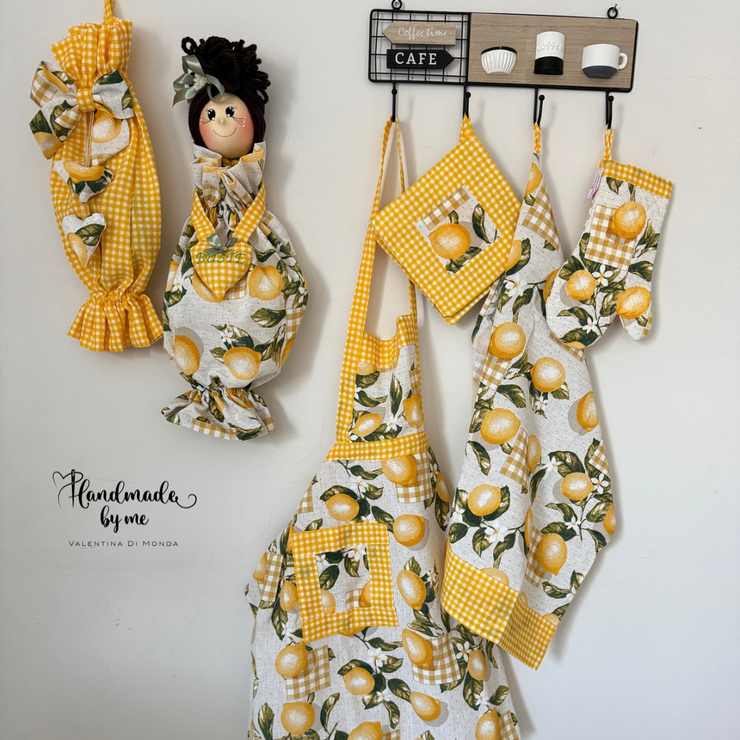 Set cucito per la vostra cucina giallo con limoni