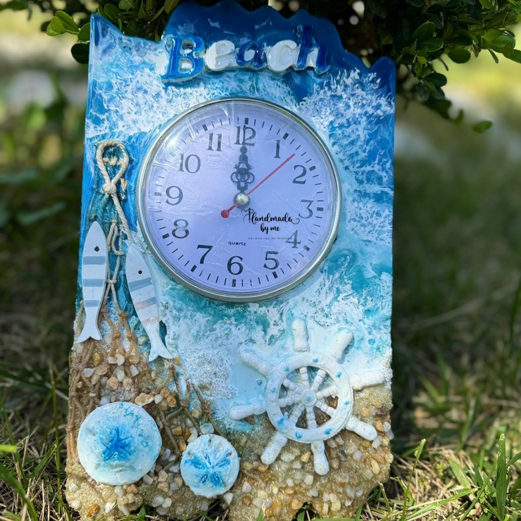 Orologio in resina epossidica effetto mare