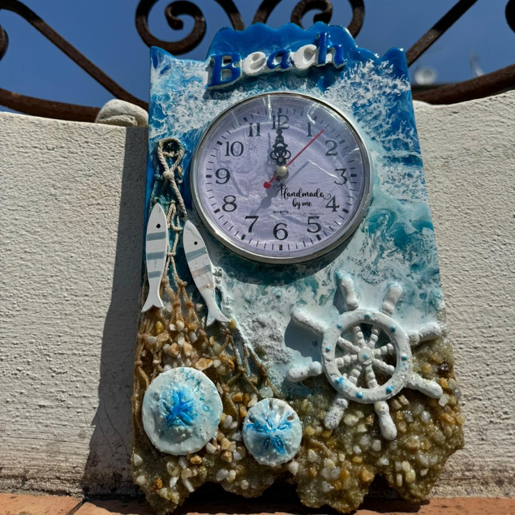 Orologio in resina epossidica effetto mare